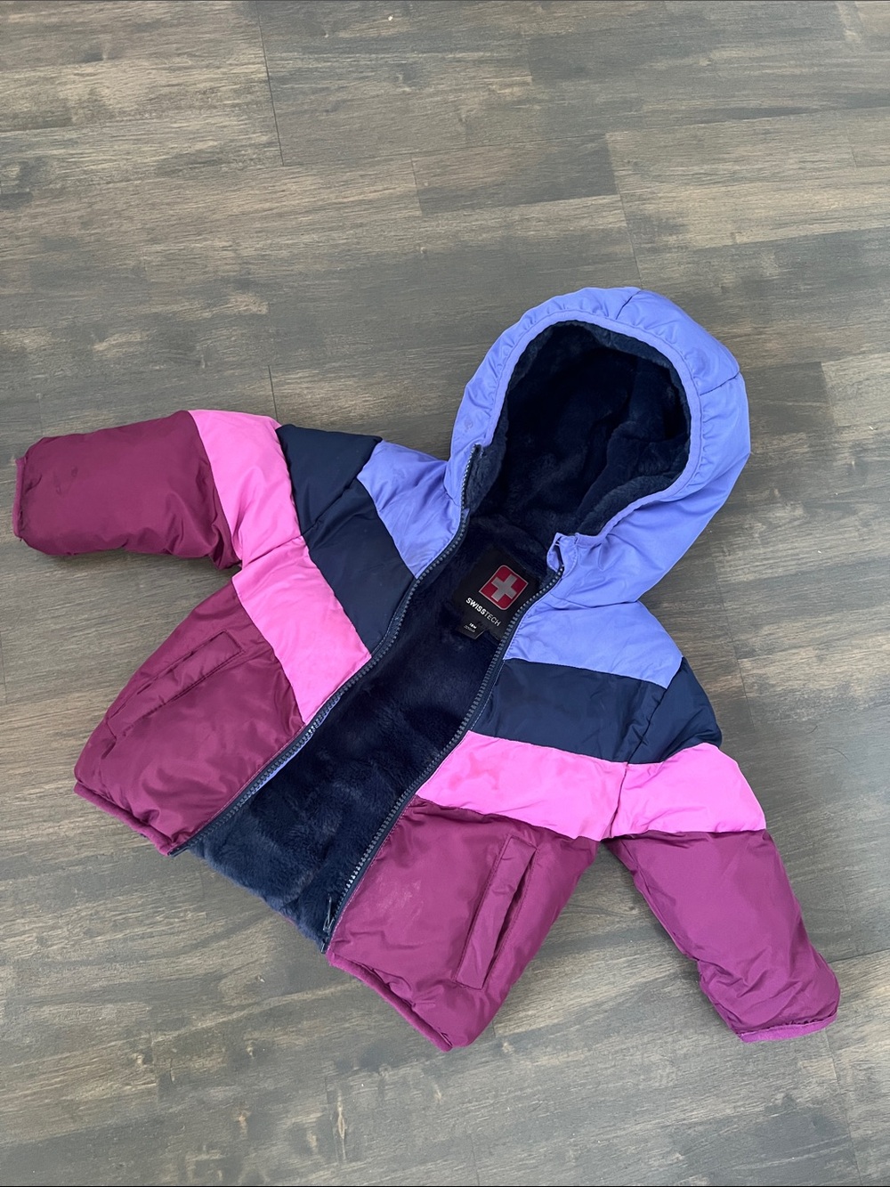 Swiss Tech Puffer Jacket - Picture 7 of 7